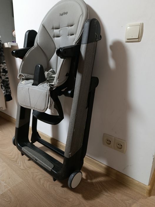 стільчик для годування Peg-Perego Siesta Follow Me Ice.