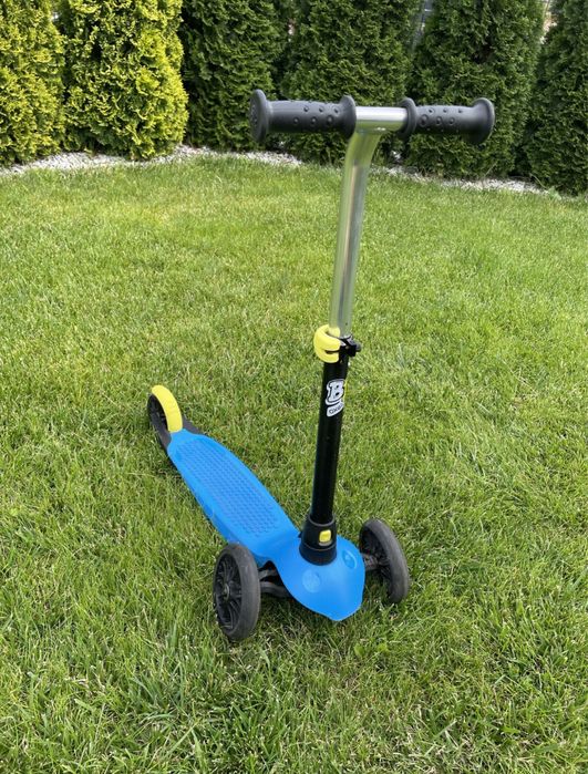 Hulajnoga Oxelo B1 + kask; Idealny zestaw na start!