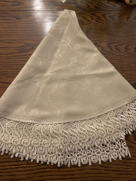 Obrus zakardowy kolo