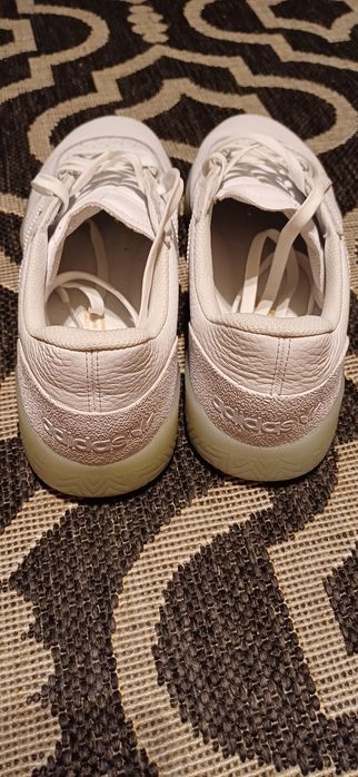 Buty Adidas rozmiar 44