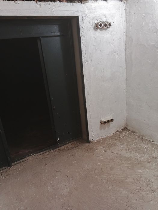 Продам гараж,Крошня,Г/К Простір