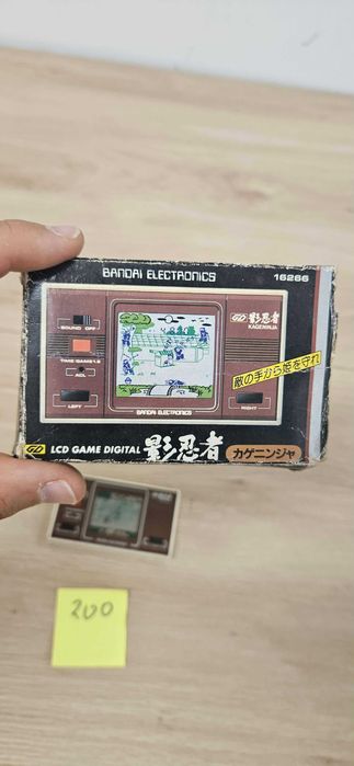 Gra Elektroniczna Konsolka Bandai Kage Ninja LCD Game