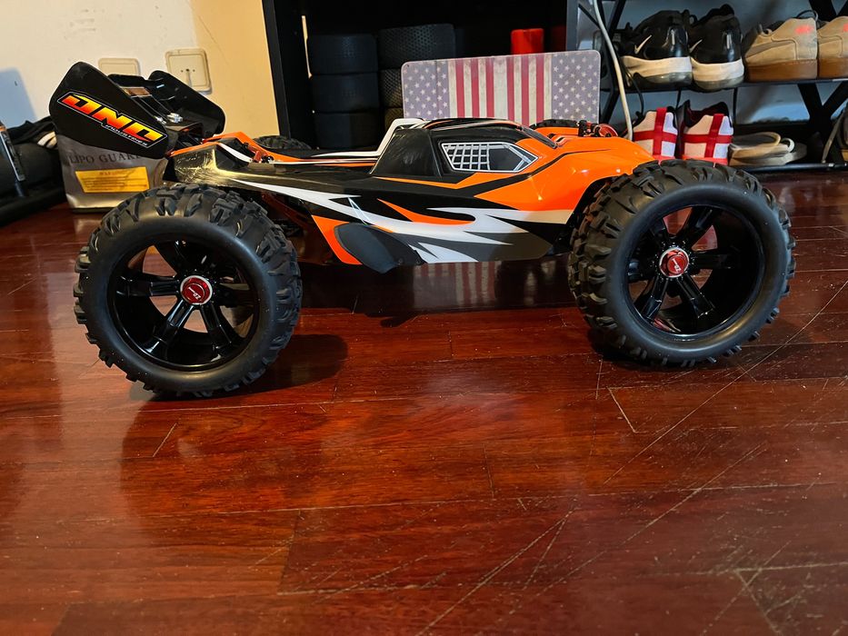 Carro Telecomandado/ Hobao SSTe Truggy 1.8