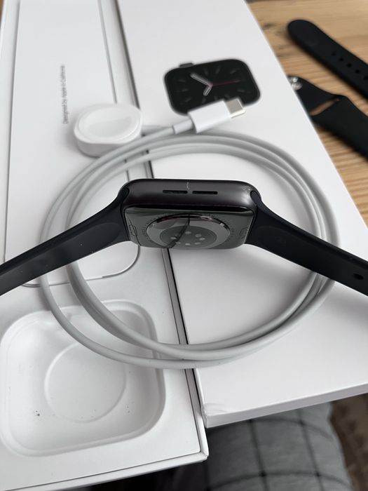 Apple Watch 6 44mm GPS + LTE. 100% акумулятор