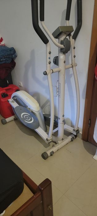 Bicicleta Elíptica Domyos (Decathlon) – Muito Bom Estado / Cardio em Casa