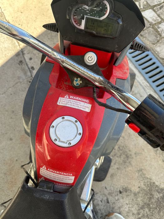 Mota BMW bateria criança
