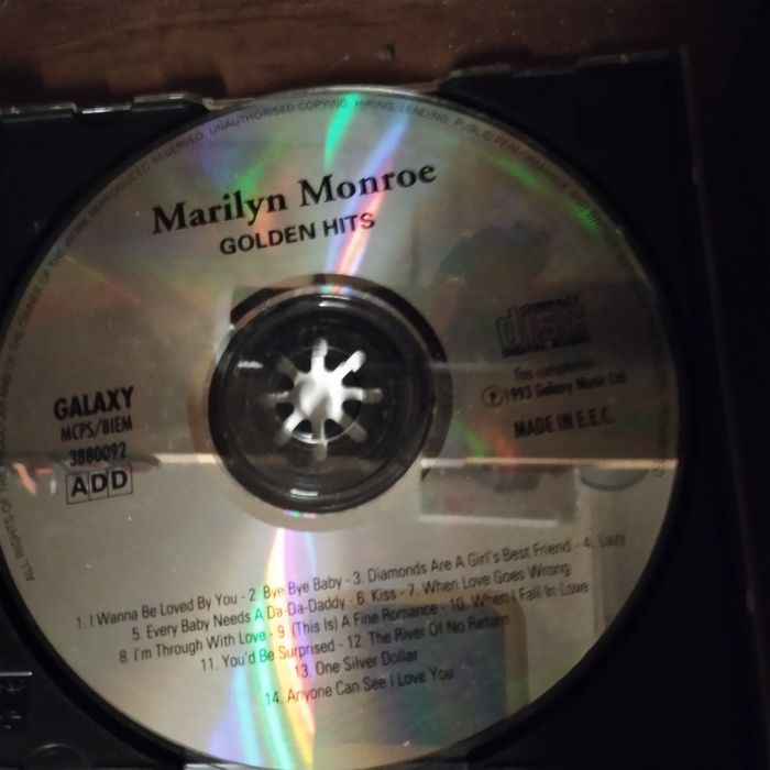 5 płyt CD INXS,Nelly Furtado, Marilyn Monroe,Greace