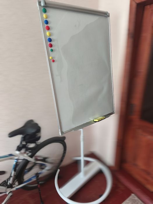 Магнітно-мобільний фліпчарт