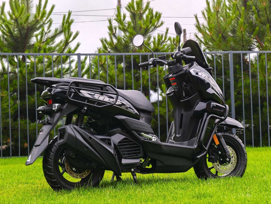 Купити скутер Vilardo MS2 180 у Луцьку — АРТМОТО Рівненська 48