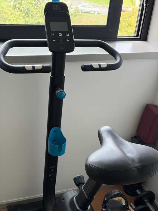 Bicicleta Estática DOMYOS Bike 500 Autoalimentada Bluetooth