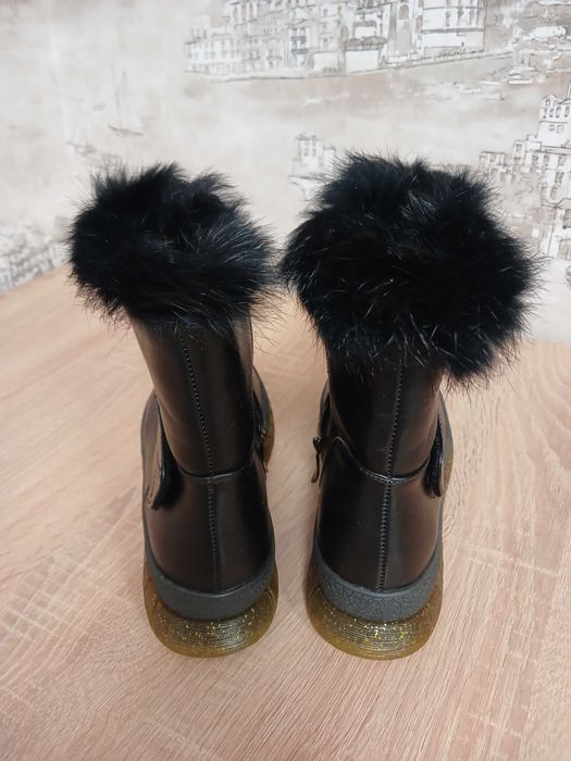 Продам жіночі сапожки