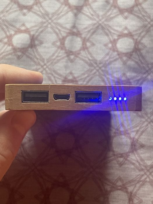 Павер банк Power Bank Henkel Ceresit