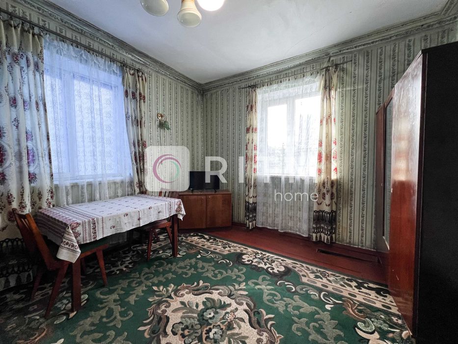 Продається частина будинку у Луцьку