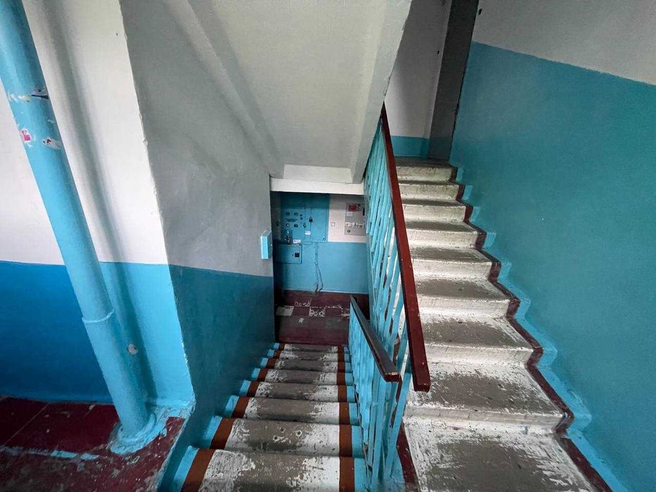 Продам просторную 2-к квартиру с ремонтом проспект Мира Левобережный