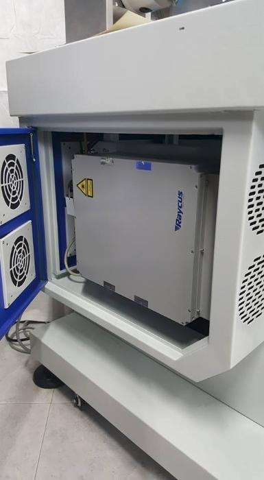 Maquina laser gravação e corte metais