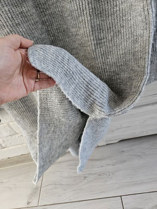 Sweter długi damski