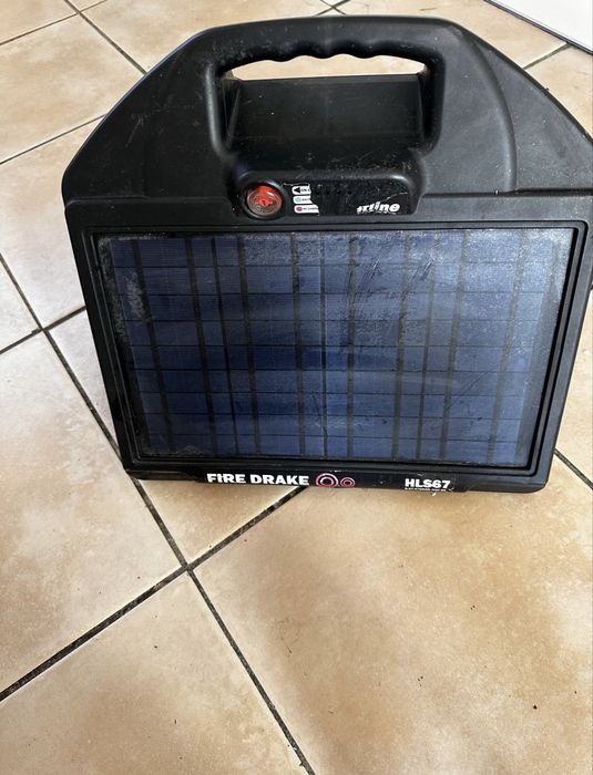 Hotline eletryzator solarowy  pastuch