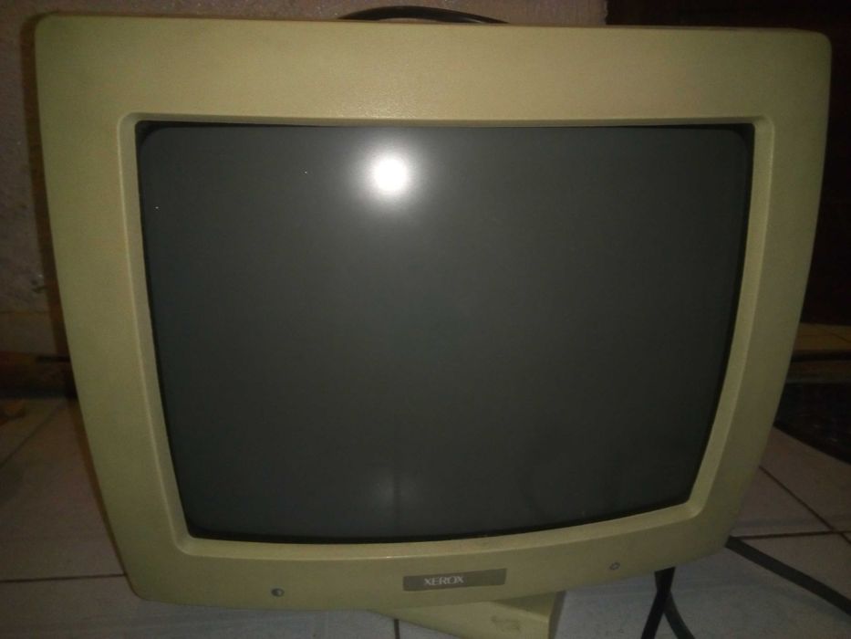Monitor Xerox antigo