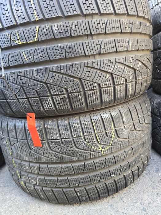 295/30R20 Michelin Pilot Alpin PA4