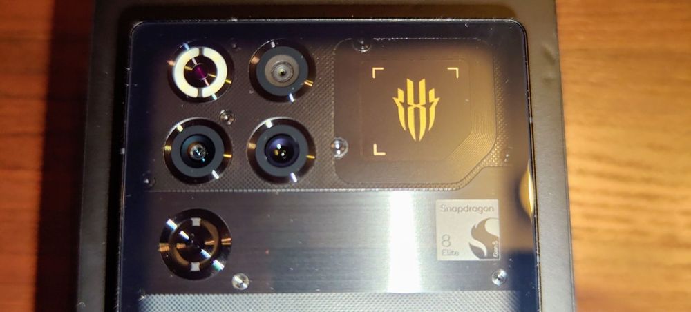 RedMagic 11 Pro 16/512 22m. Gwar. Żory