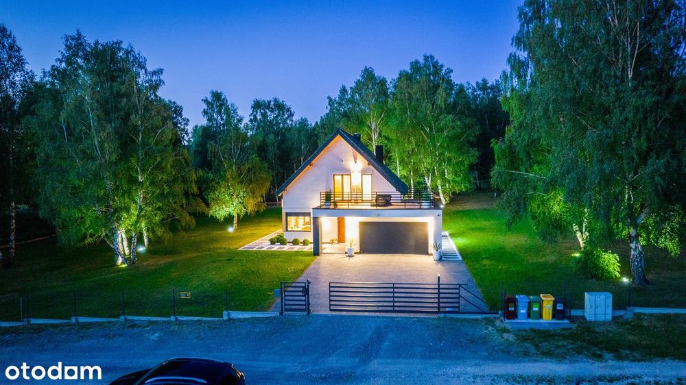 Nowoczesny dom z panoramicznym widokiem na góry