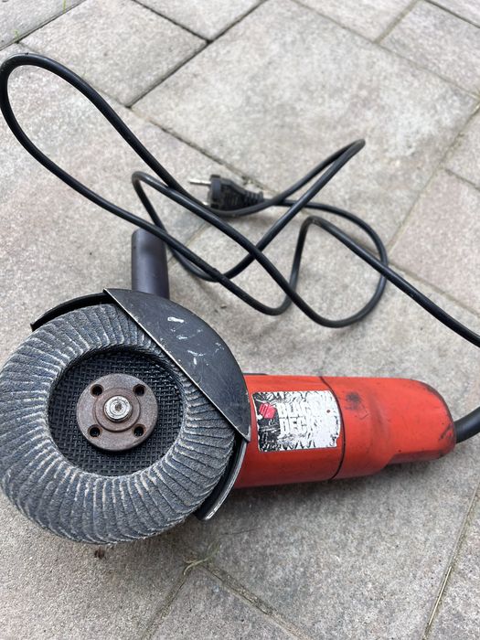 Продам болгарку робочу