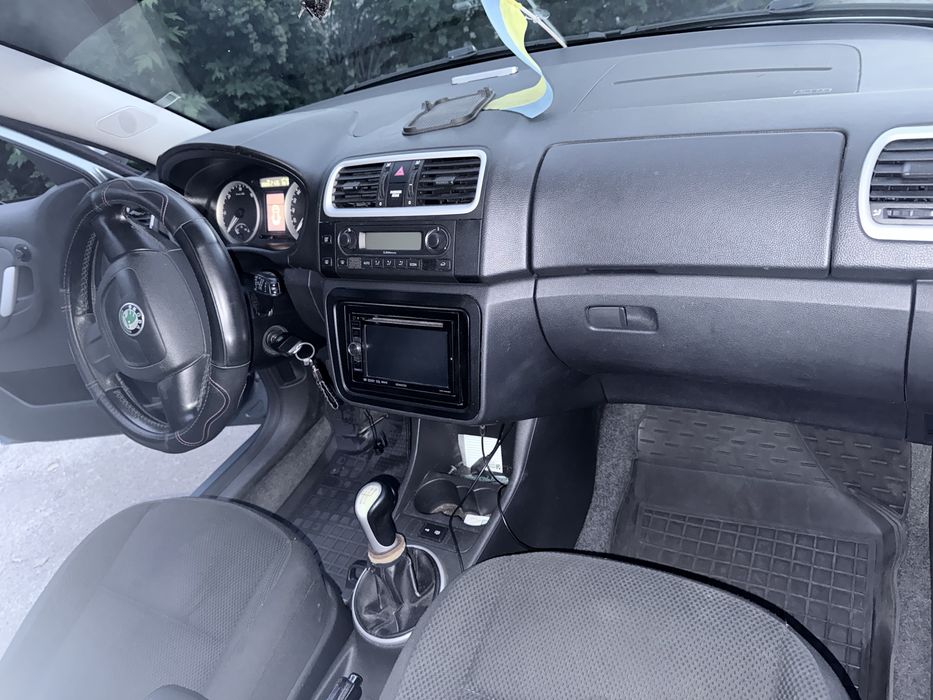 Skoda Fabia 2010 VIN TMBGF25JXA3163720 фото оголошення 5 з 7