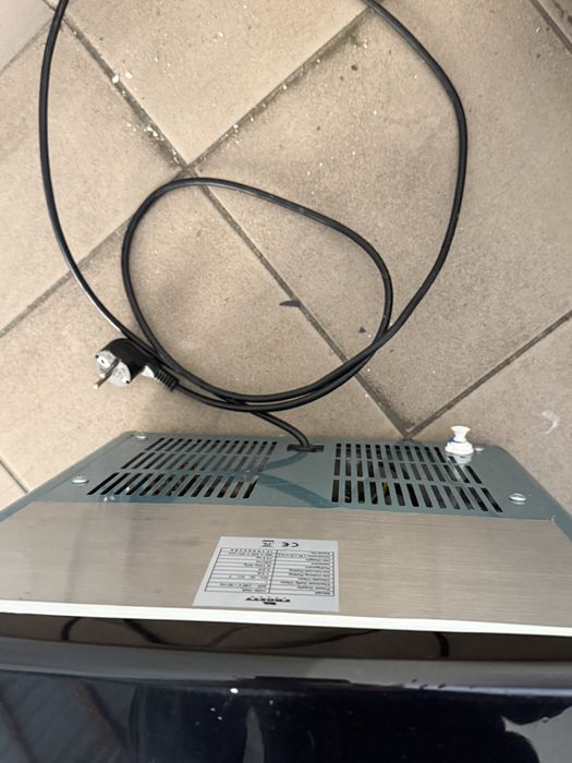 Льодогенератор Професійний  Frosty HZB-15-S Італія