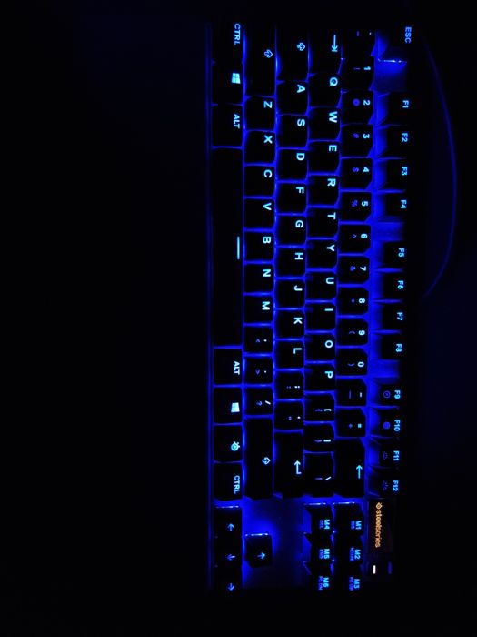 Steelseries apex 7 TKL