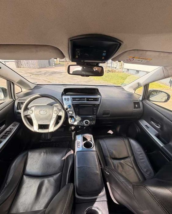разборка бампер запчастини Toyota Prius 2023 -