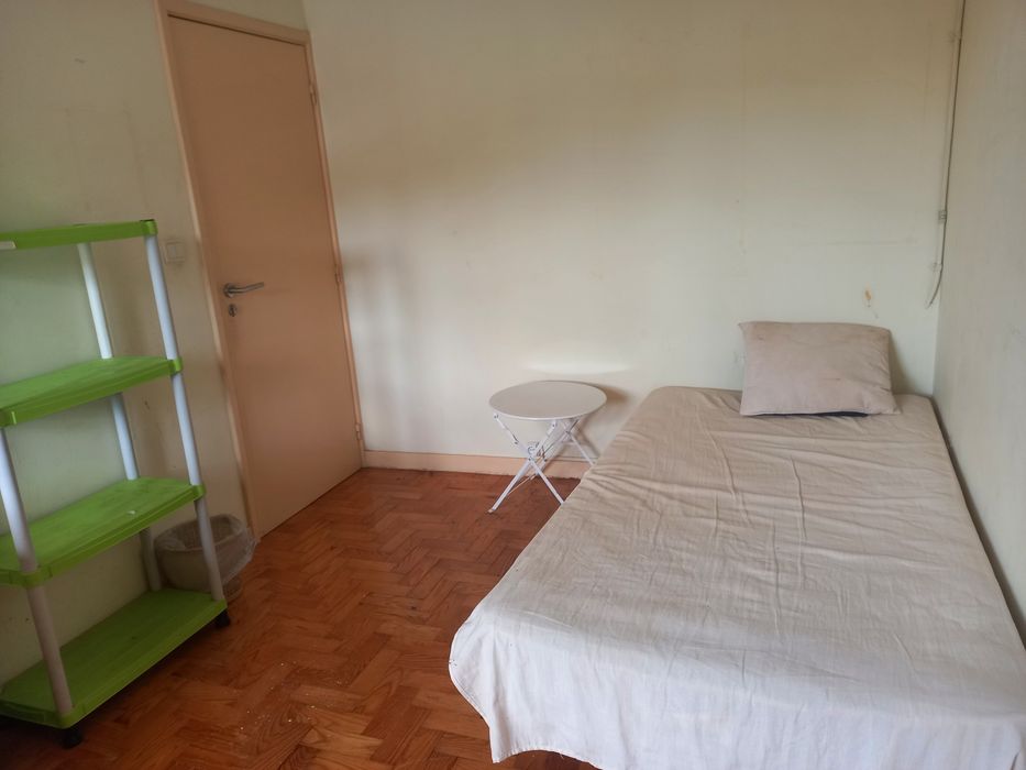 Quarto privado  em Seia