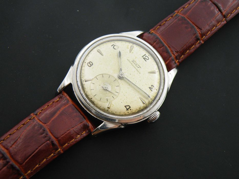 Tissot Calatrava Vintage w Stalowej Kopercie