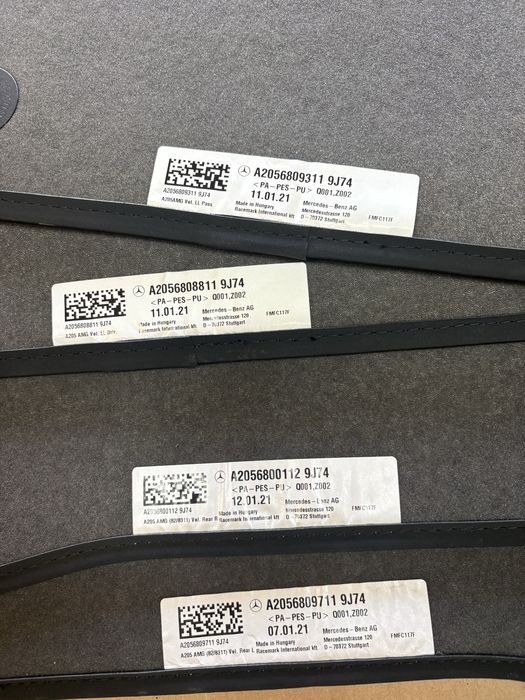 Dywaniki welurowe 4 części Mercedes C205 C klasa Coupe 43 Amg 250 400 450