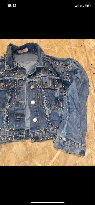 Sliczna kurtka jeansowa oversize , dżety