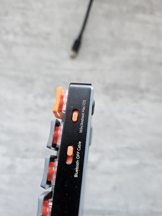 Клавіатура Keychron K7