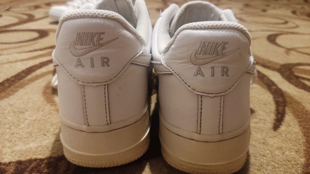 Продам кросовки Nike AF1