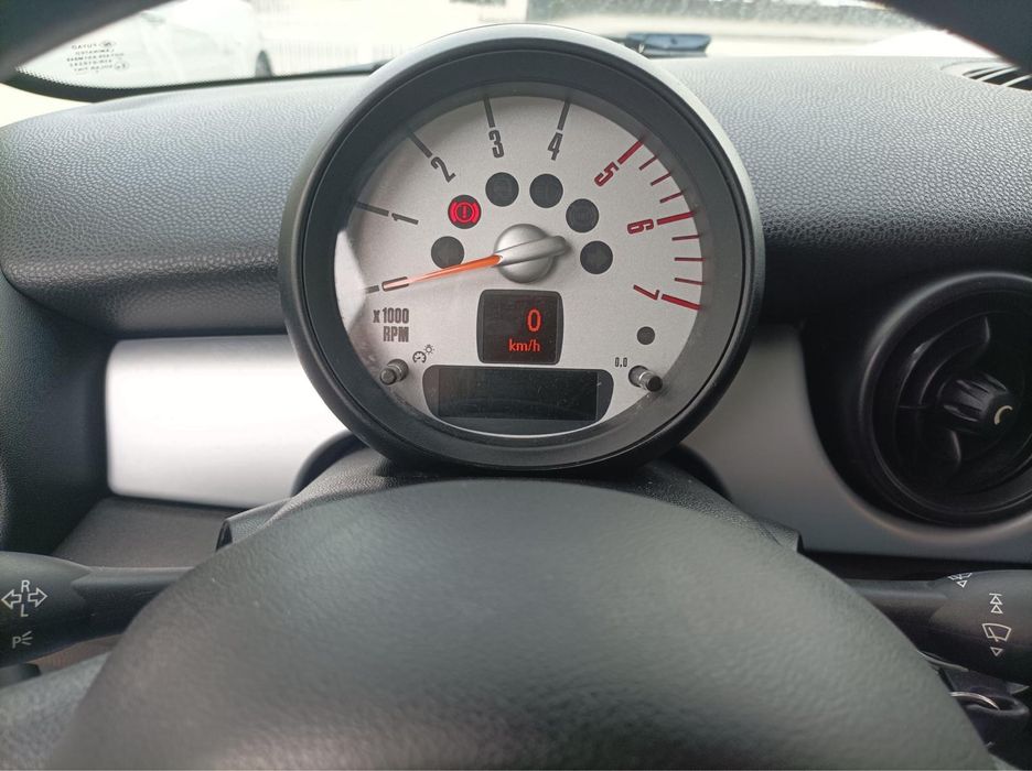 Mini cooper one 2013