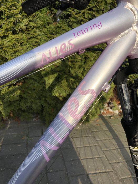 Rower  Giant Trekking -szosowy