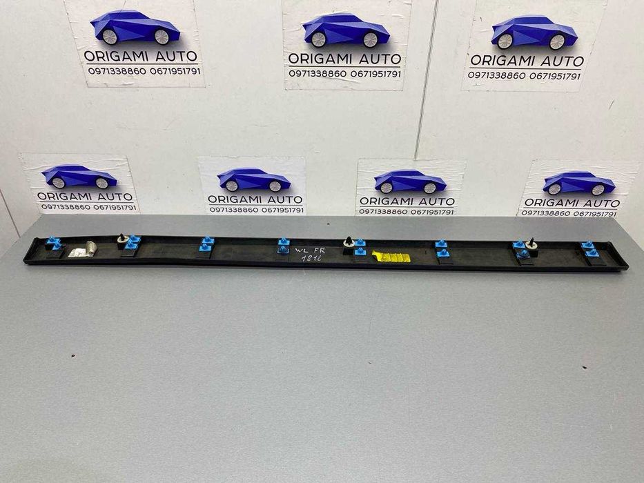 Накладка пер. прав. двері Jeep grand cherokee WL гранд черокі ВЛ 2021+