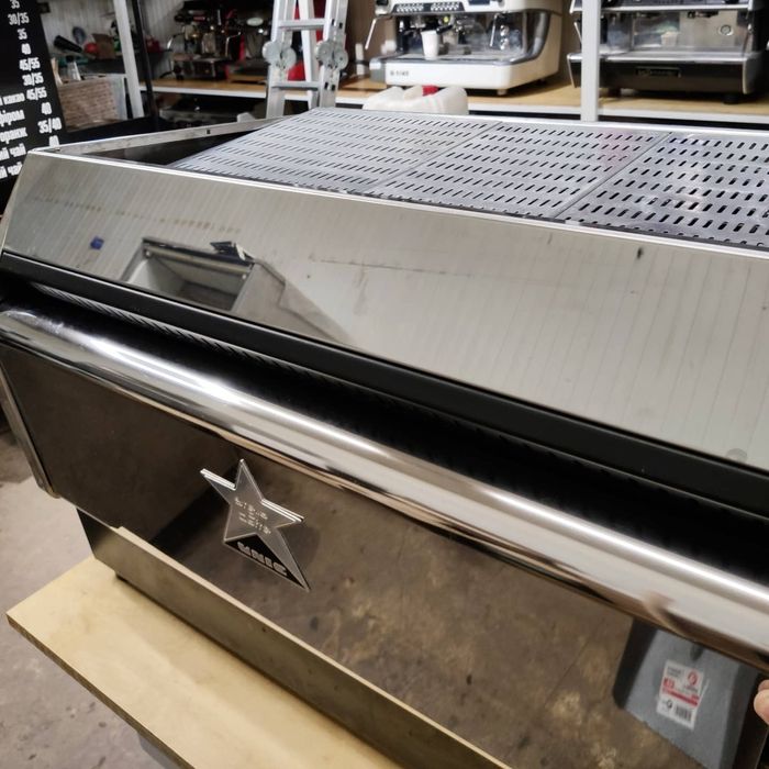 Профессиональная мультибойлерная кофемашина UNIC Stella