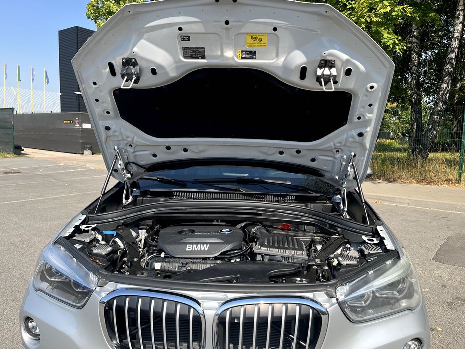 BMW X1 2017 28i xDrive