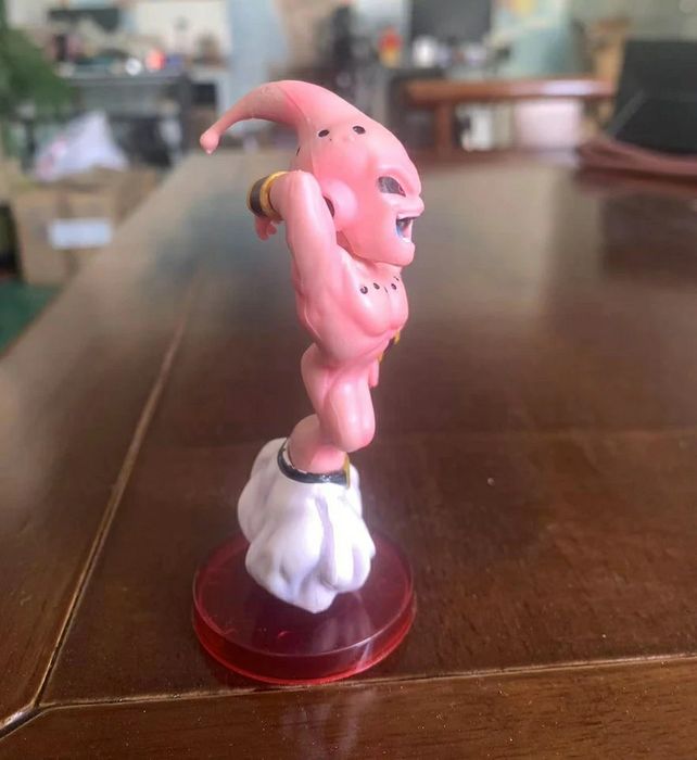 Figura Bubu a Dançar