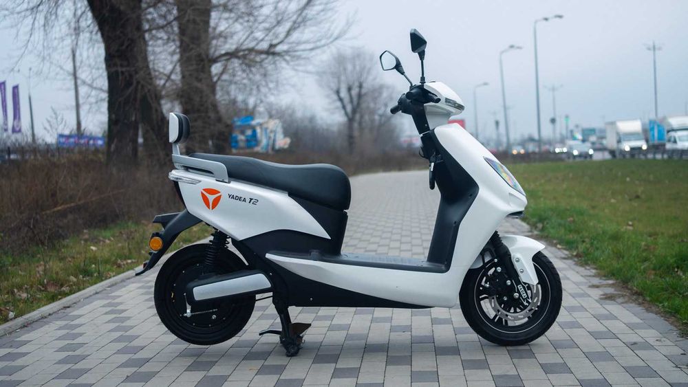 Електроскутер Yadea T2
