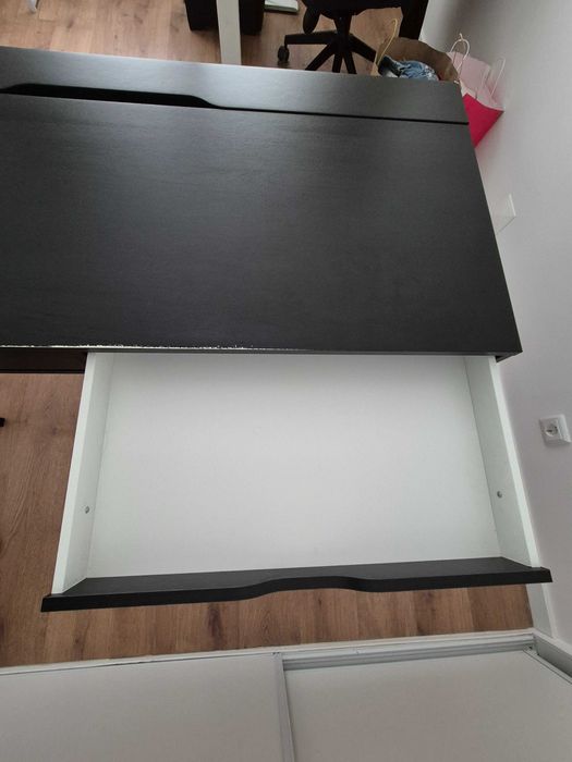 Secretária Ikea Alex 132x58