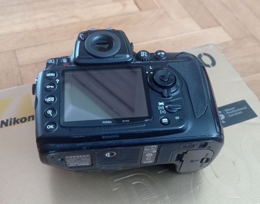 Nikon d 700  lustrzanka