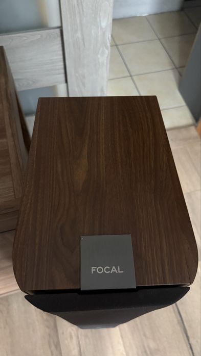 Focal Chorus 716