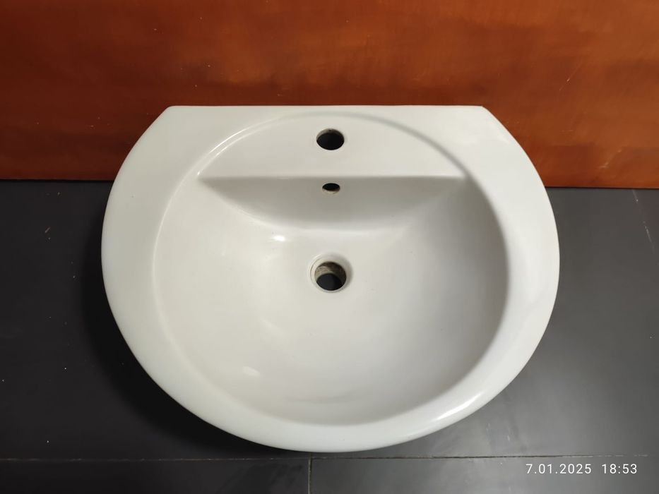 Umywalka kolo stan idealny, szerokosc 58 cm cersanit stan bdbPoznań