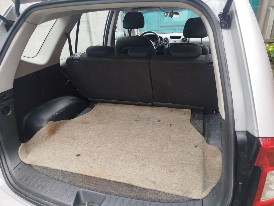 Продам авто KIA Carenc