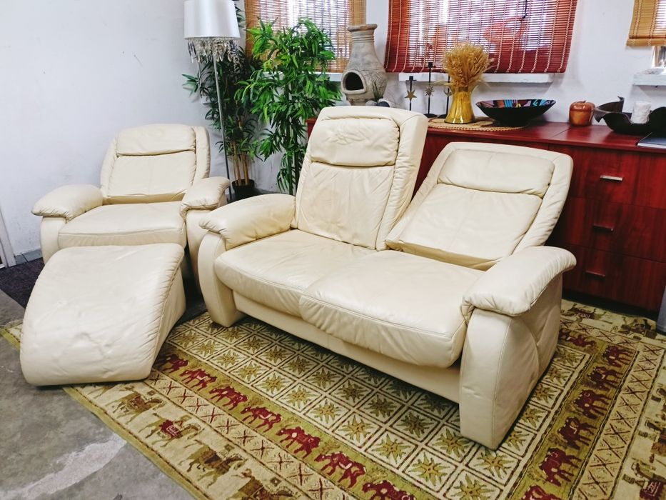 Zestaw skórzany wypoczynkowy z funkcją relax.