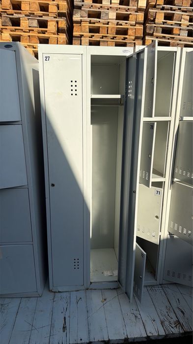Шкафы металлические одежные б/у